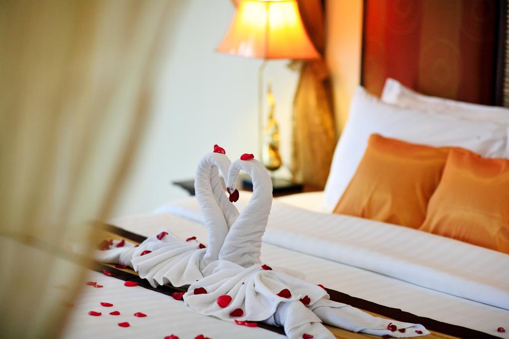 Thai Thani Pool Villa Resort Джомтьен Экстерьер фото