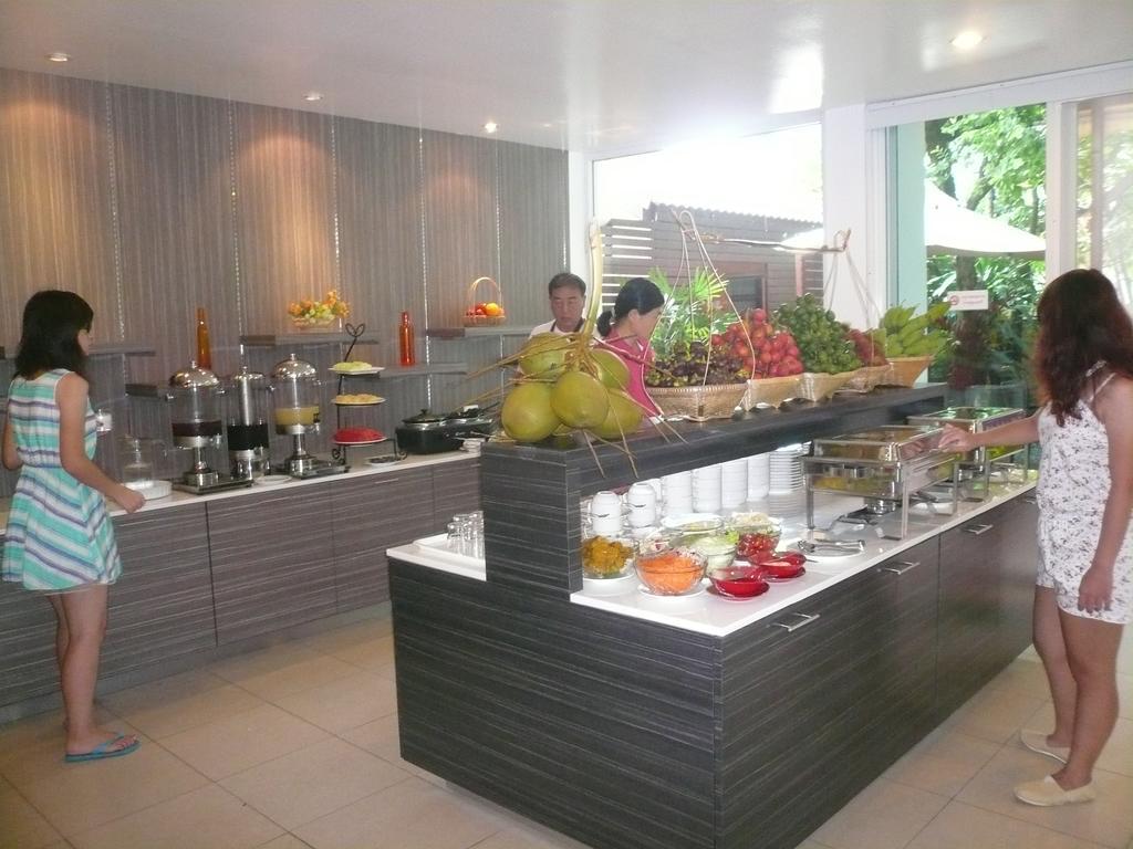 Thai Thani Pool Villa Resort Джомтьен Экстерьер фото