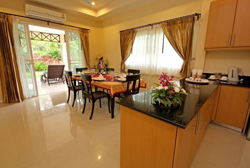 Thai Thani Pool Villa Resort Джомтьен Экстерьер фото