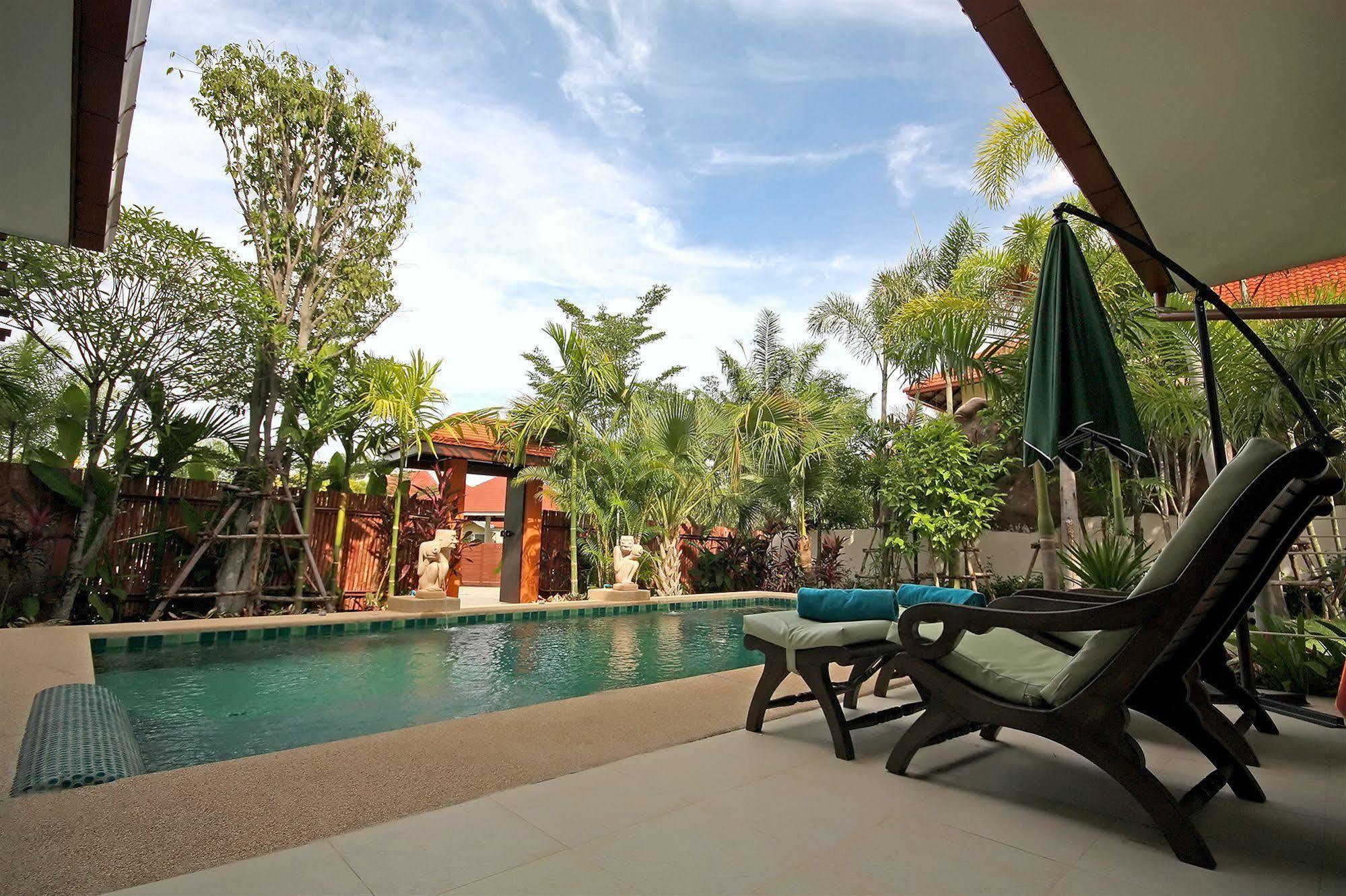 Thai Thani Pool Villa Resort Джомтьен Экстерьер фото