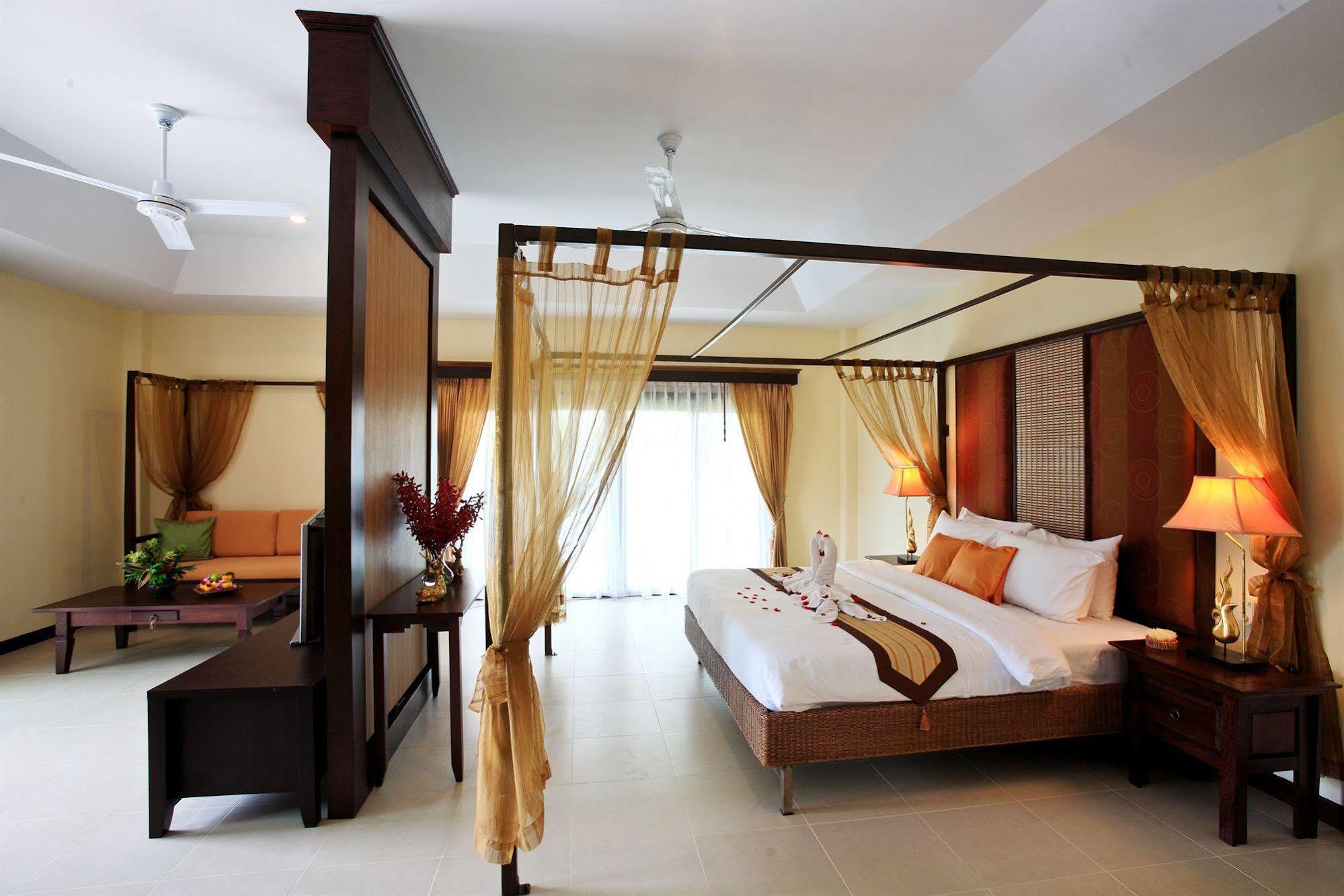 Thai Thani Pool Villa Resort Джомтьен Экстерьер фото